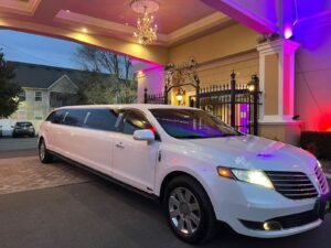 luxury-stretch-limousine-service