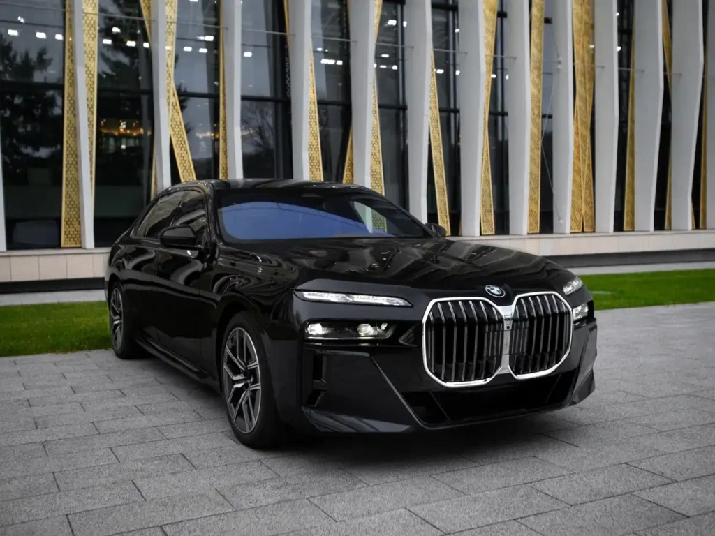 luxury-bmw-760i-chauffeur-service