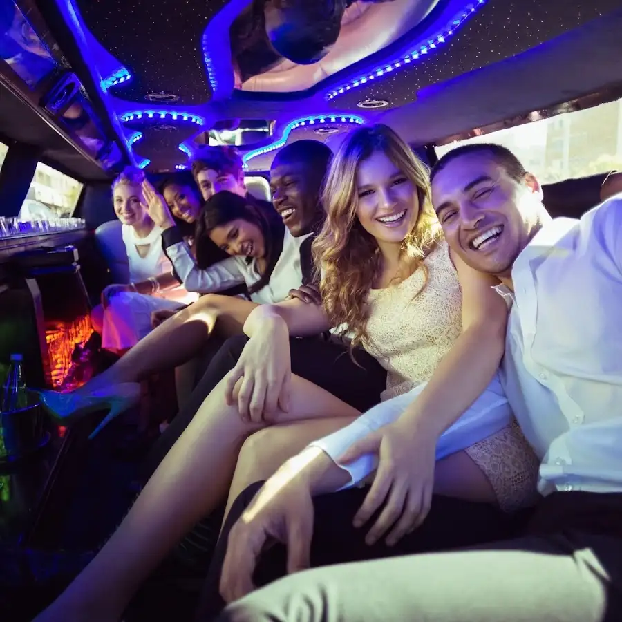 night-parties-limo